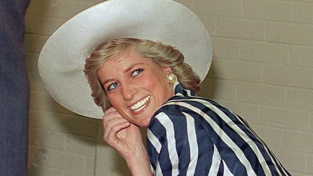 Nach 34 Jahren: Zeitkapsel von Lady Diana ausgegraben – was darin versteckt war