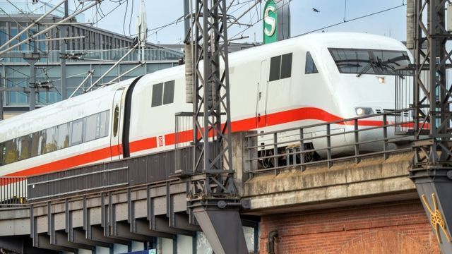 Video: Billiger Zugfahren: Die cleversten Bahn-Hacks für kleine Preise
