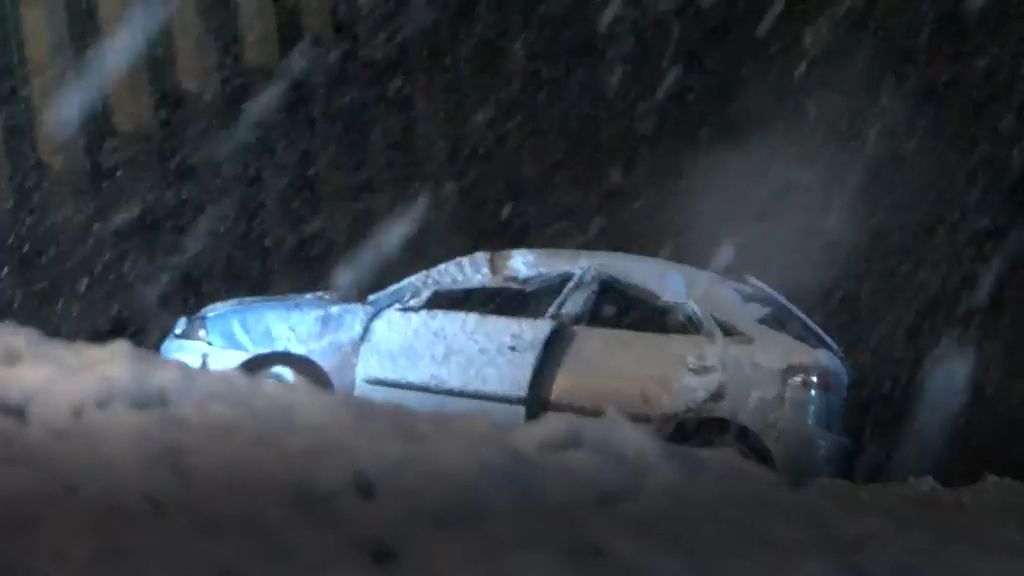 Schutzengel gehabt: Auto stürzt sechs Meter in die Tiefe
