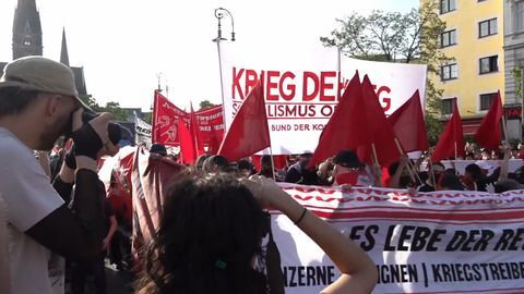 Großer Zustrom bei Mai-Demo in Berlin - Tausende Polizisten