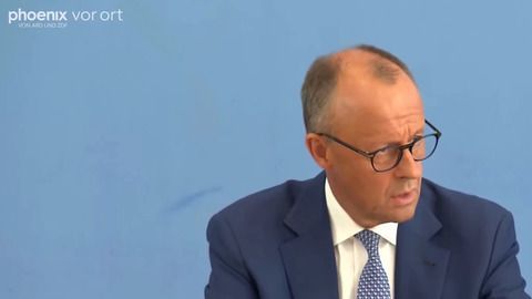 Merz bietet Scholz gemeinsame Asyl-Änderungen an