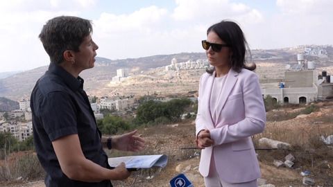 Baerbock in Israel: Siedlungsprojekte müssen gestoppt werden