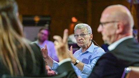 Landtagswahl in Brandenburg: Woidke und Berndt optimistisch
