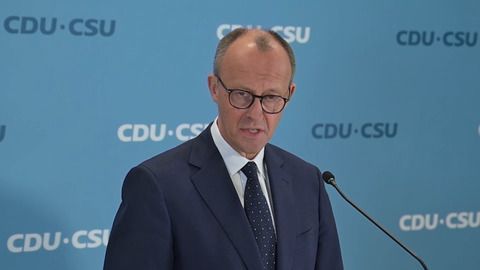 Merz an SPD, Grüne und FDP: Migrations-Anträgen zustimmen