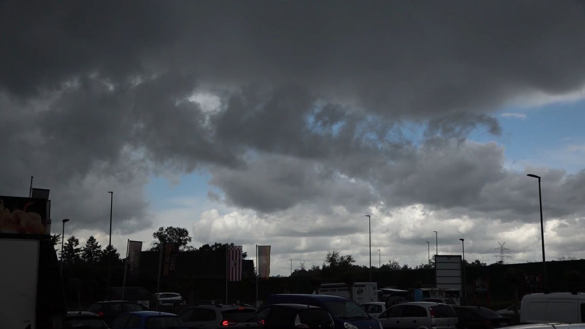 Kühle Temperaturen, viele Wolken: Wochenende wird nass
