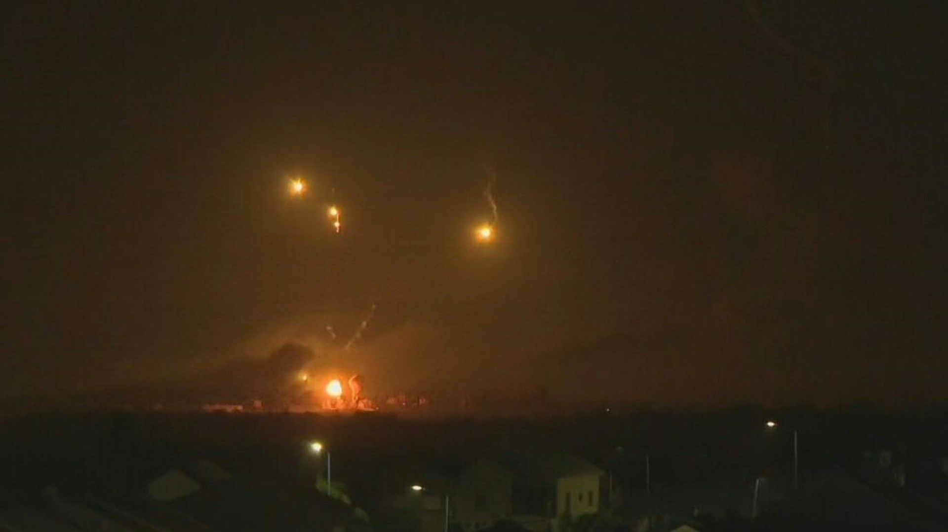 Flares, explosions light up sky over northern Gaza