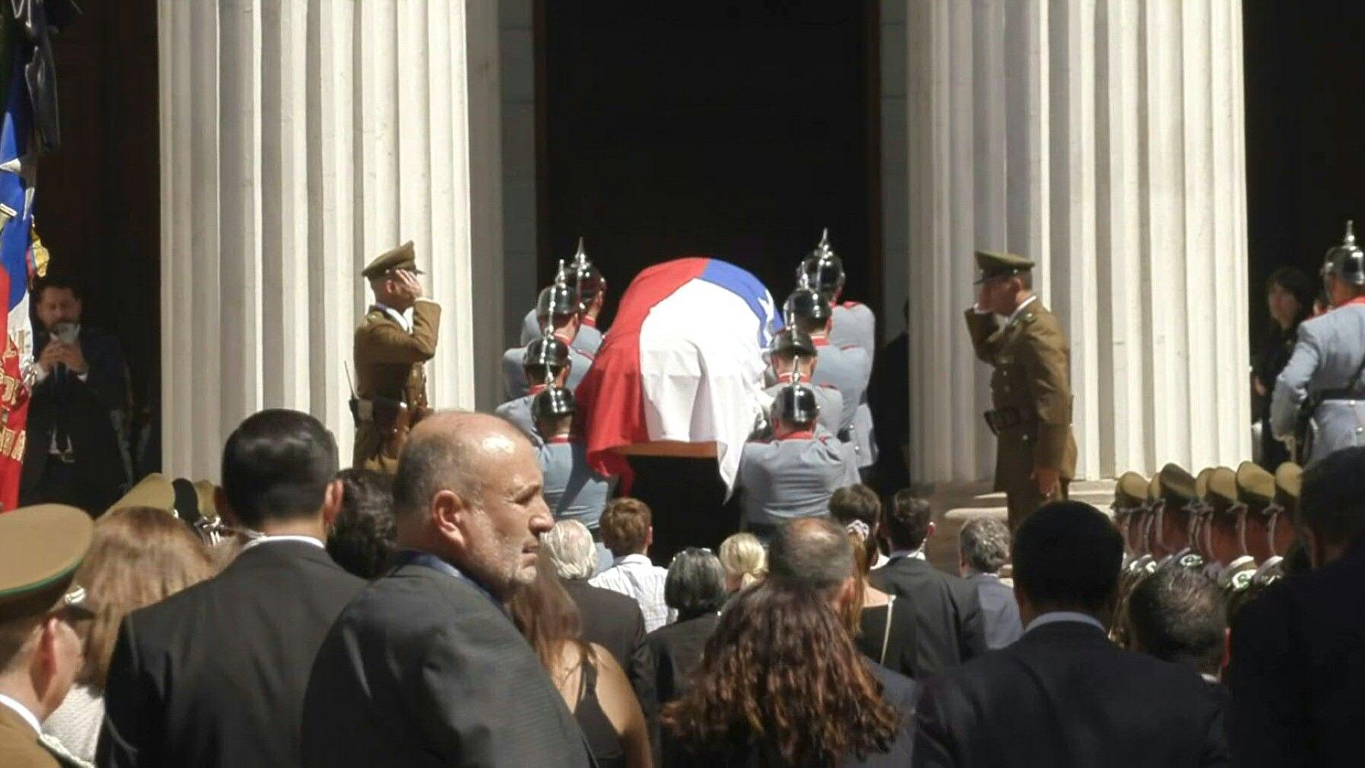 Coffin of Chile's ex-president Pinera arrives at Former National Congress