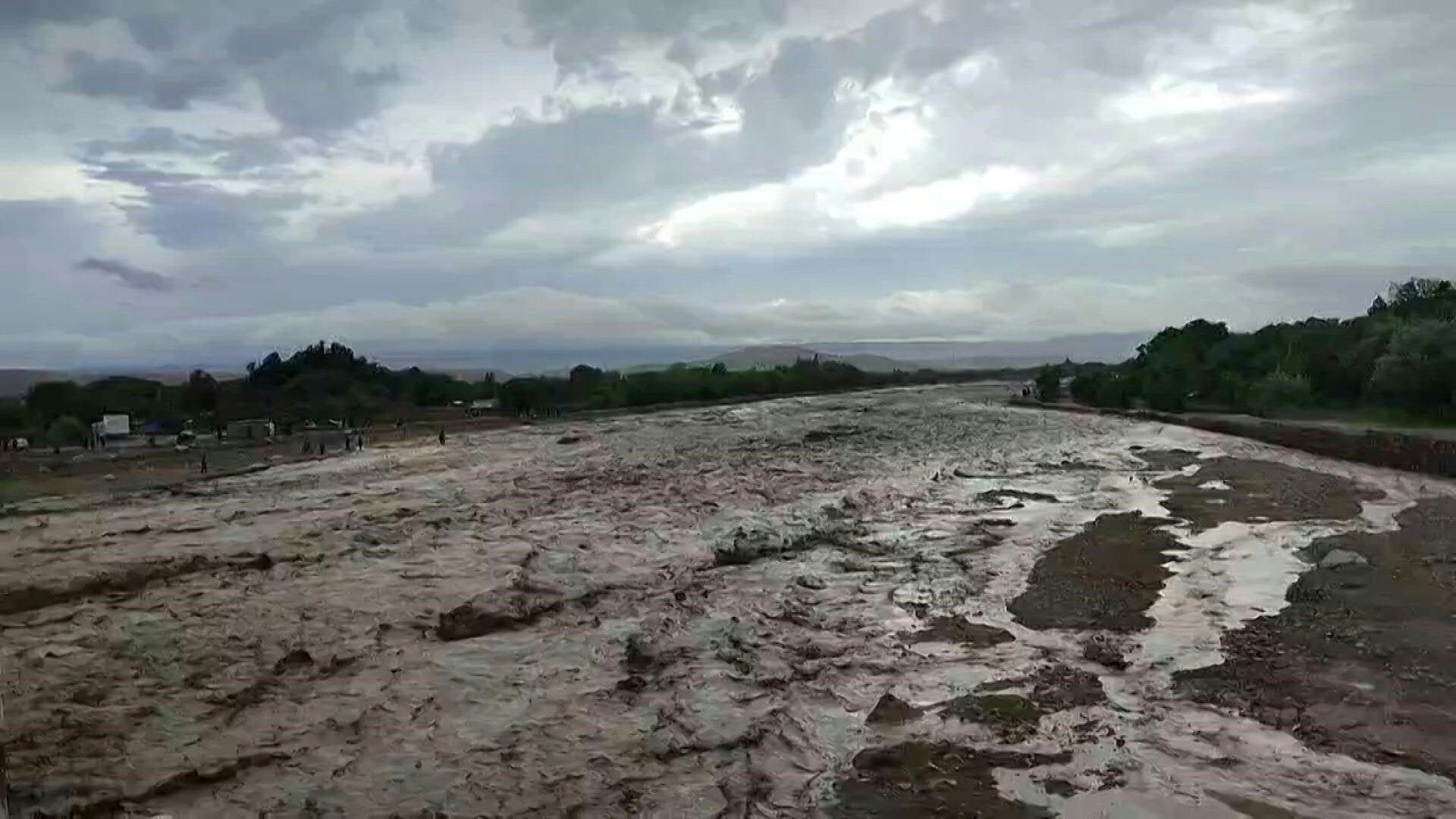 Images of a flooded area in northeastern Afghanistan