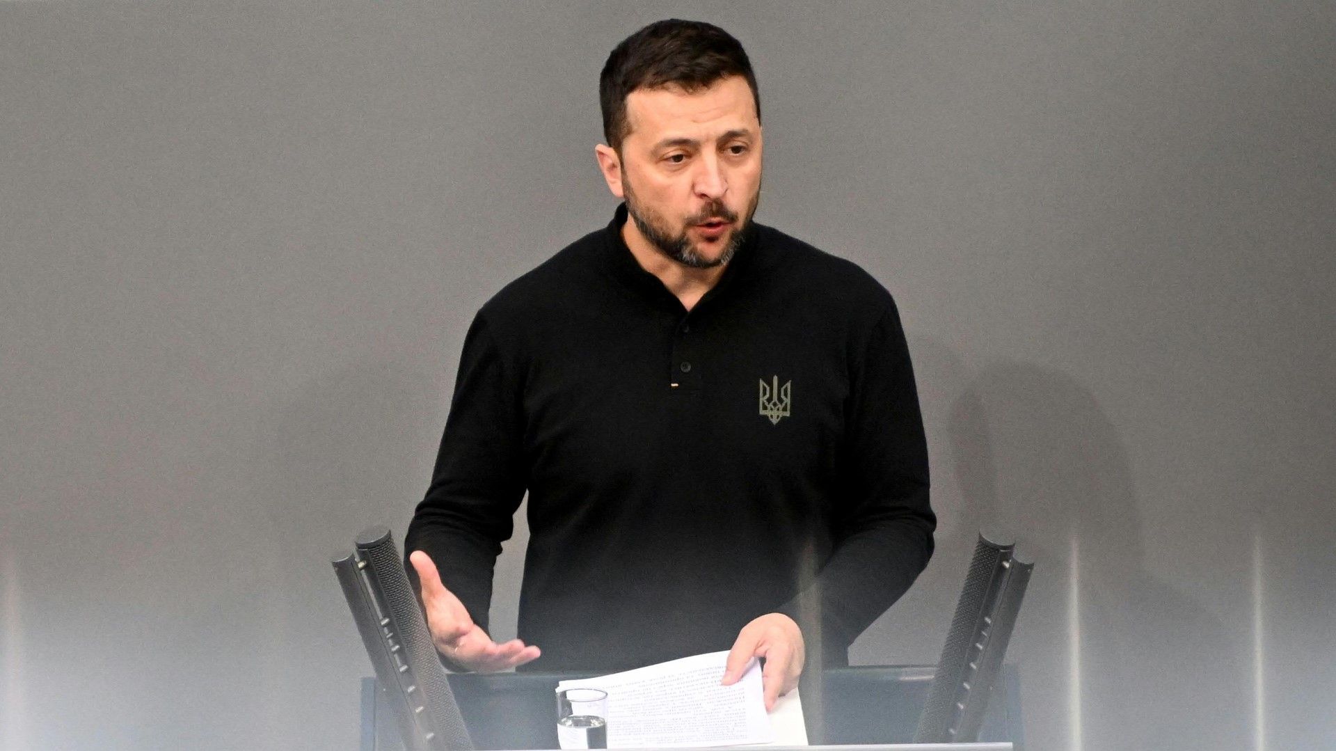 Selenskyj im Bundestag: "Eine Mauer in der Ukraine verhindern"