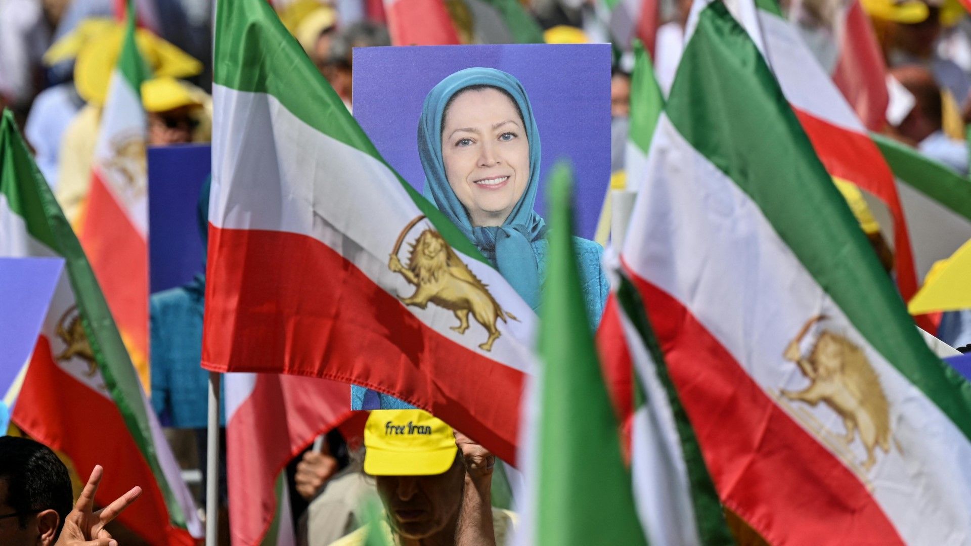 Exil-Iraner protestieren in Berlin gegen Regierung in Teheran