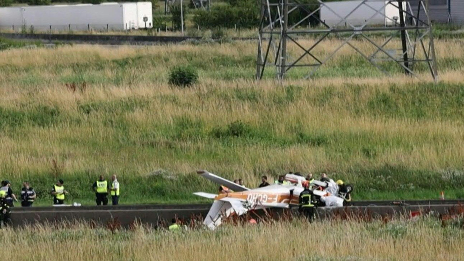 Crash of a tourist plane in Seine-et-Marne near Paris