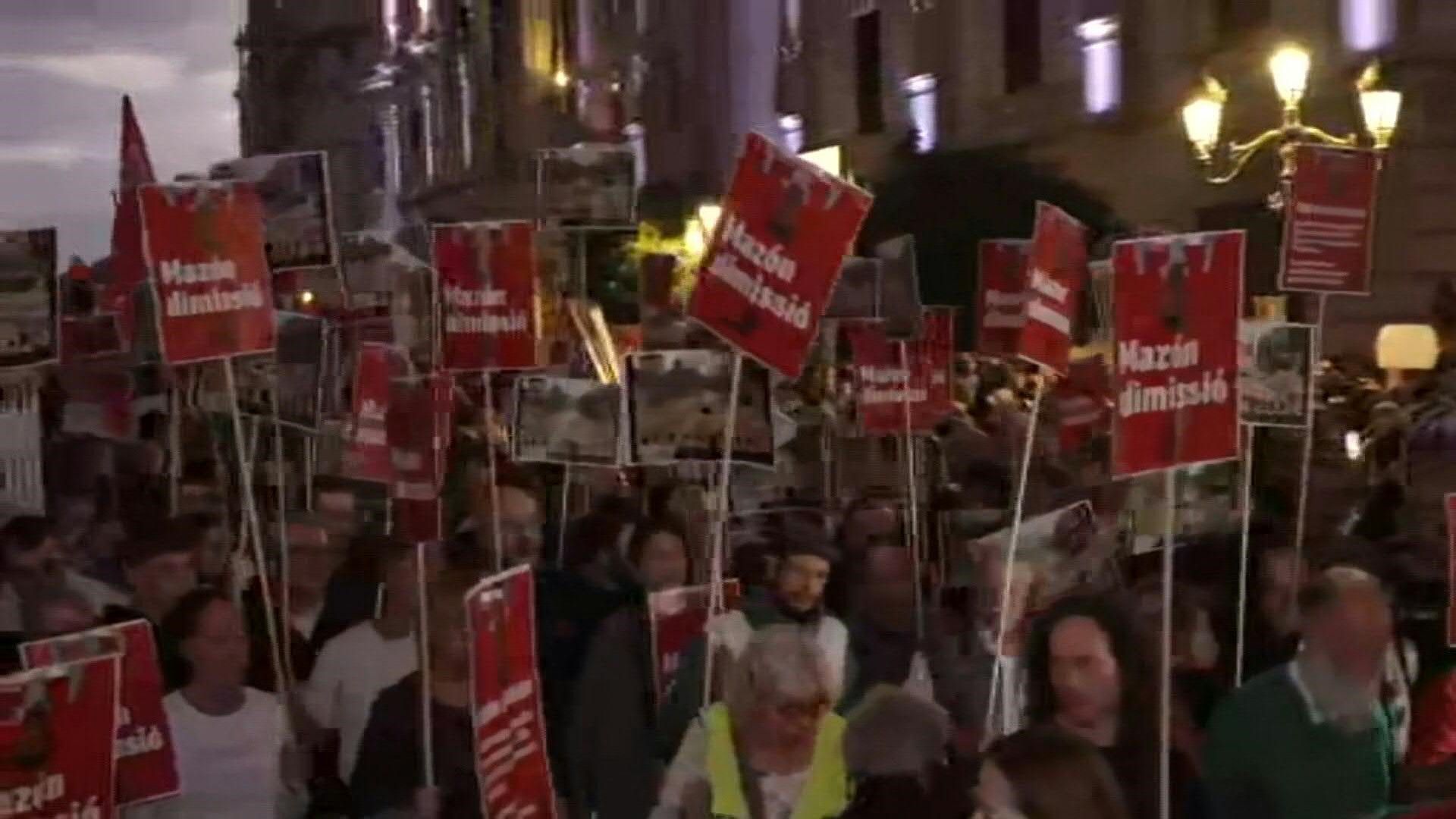 Demonstrators demand resignation of Valencia regional leader after deadly floods in Spain