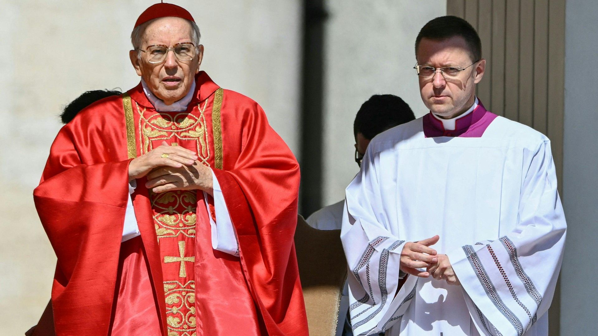 Video: Kardinalsdekan erinnert an Papst Franziskus als Brückenbauer