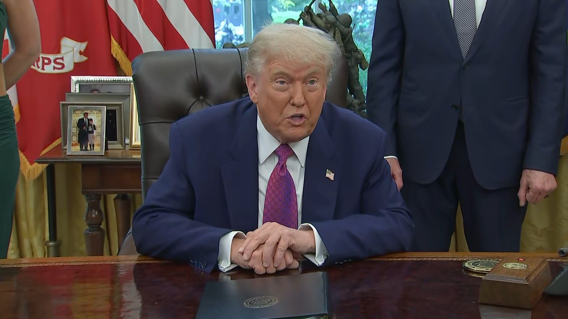 Trump says Los Angeles would burn 'to the ground' if no troops sent