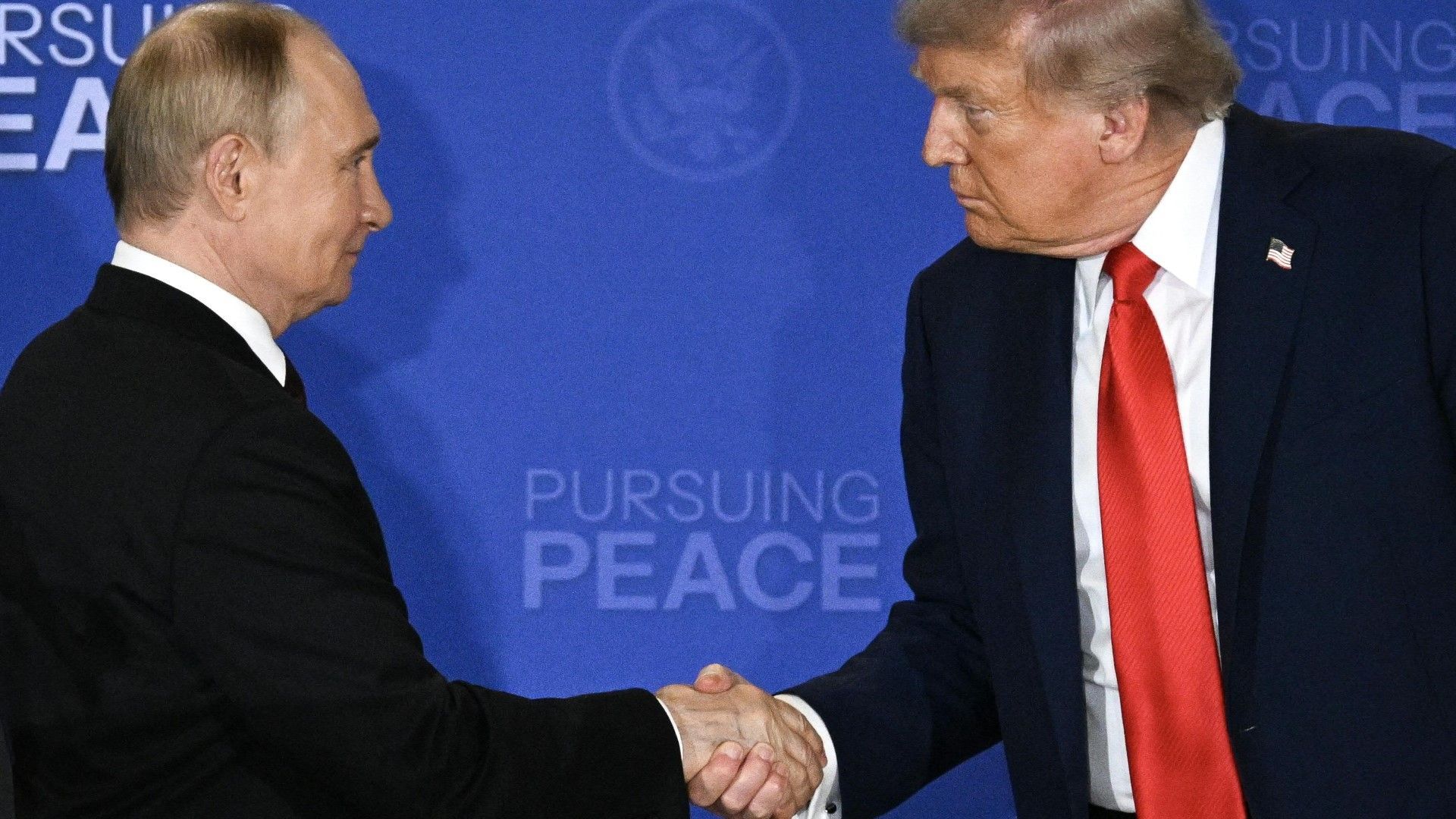 Hintergrund: Die Auf und Abs in Trump und Putins Verhältnis