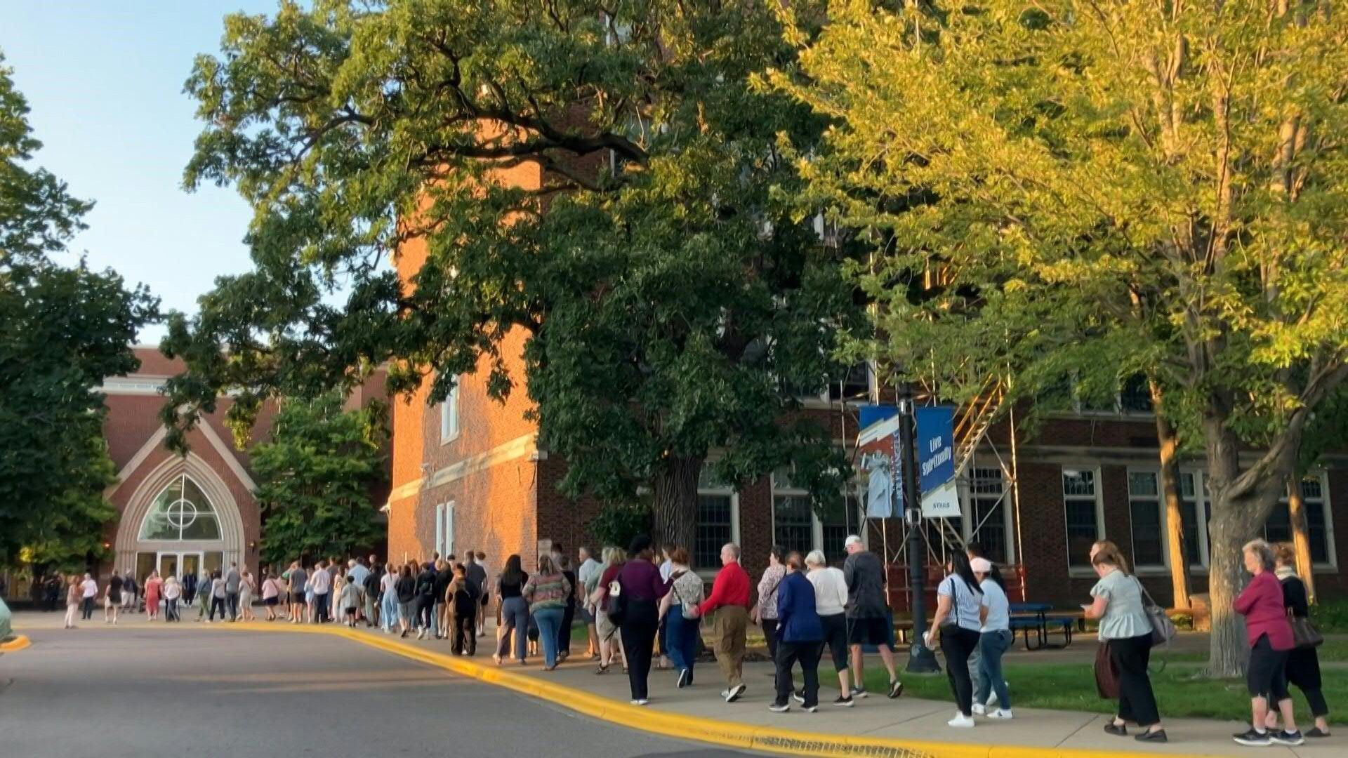 Video: Minneapolis Mourns: Hundreds Attend Memorial Mass for Church Shooting Victims