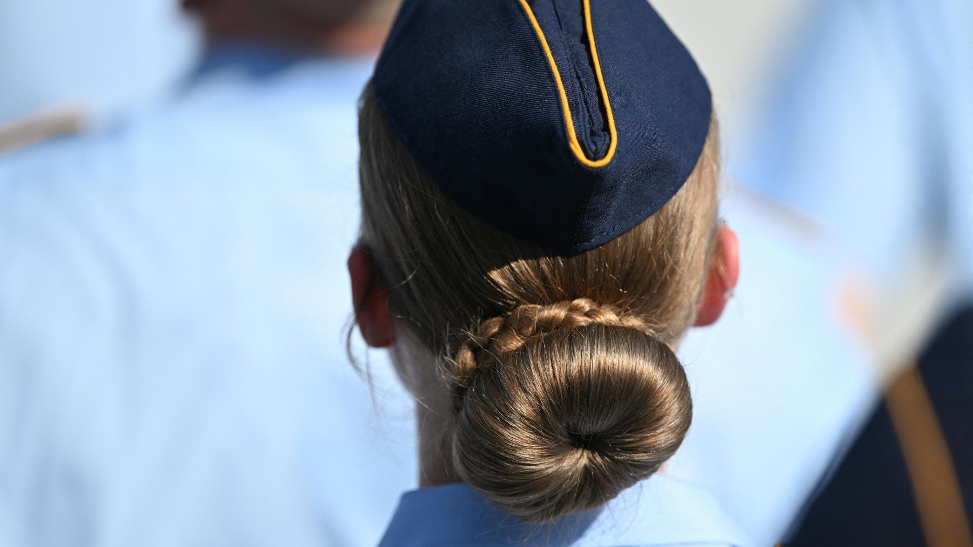 Mehrheit der Jugendlichen für allgemeinen Pflichtdienst