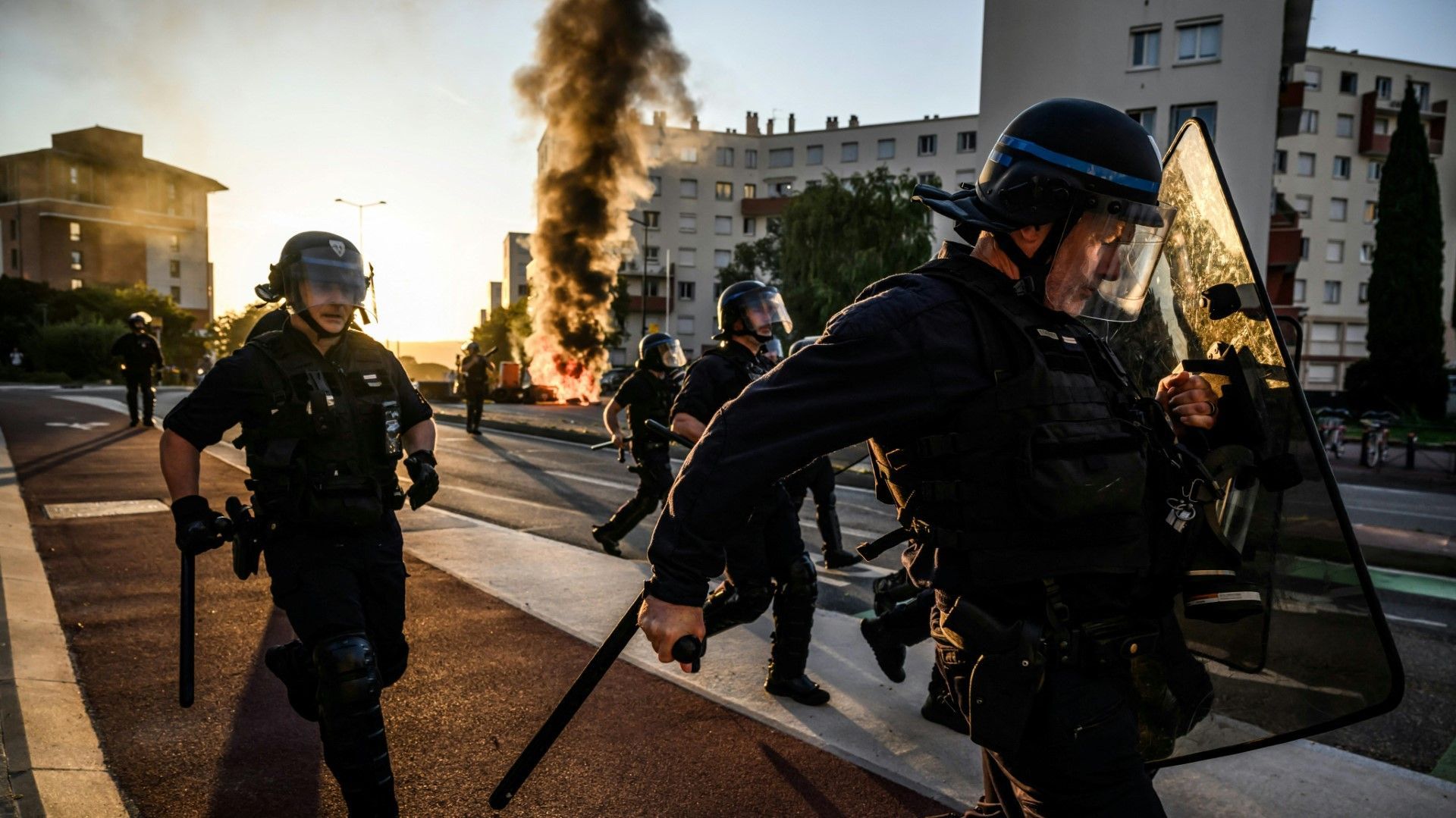 „Alles blockieren!“ – Landesweite Proteste in Frankreich