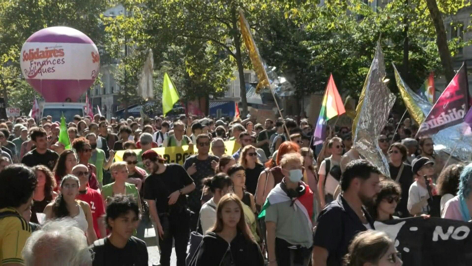March led by French unions sets off in Paris