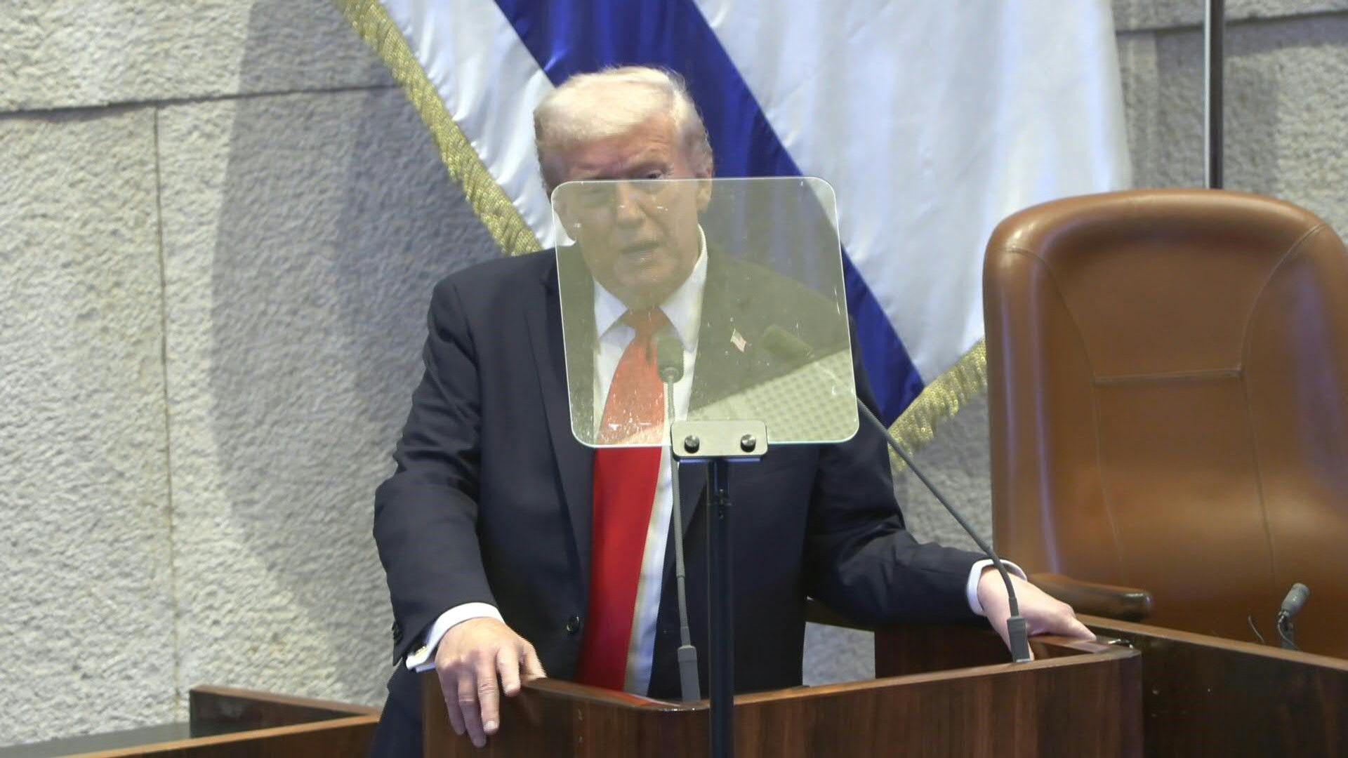 Trump says Palestinians should turn away from 'terror'