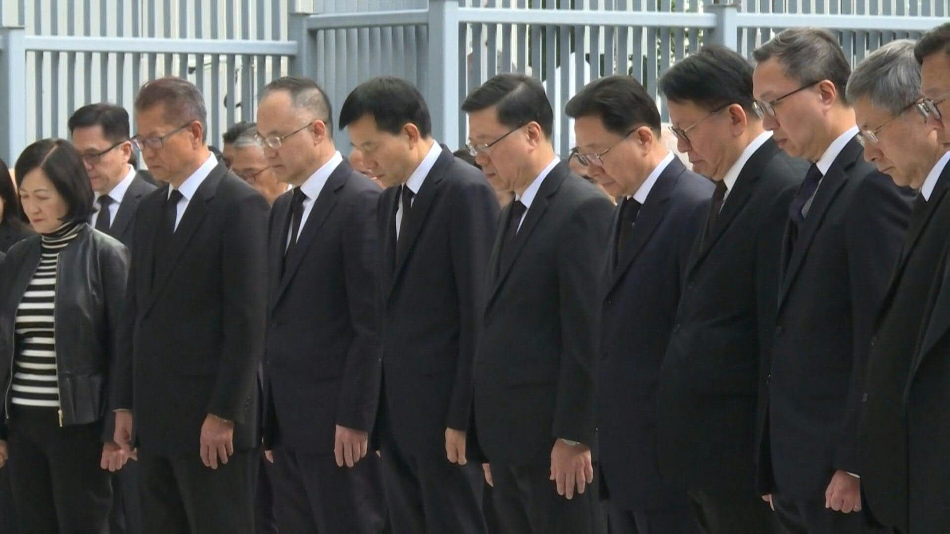 Hong-Kong-govt-observes-moment-of-silence-for-fire-victims