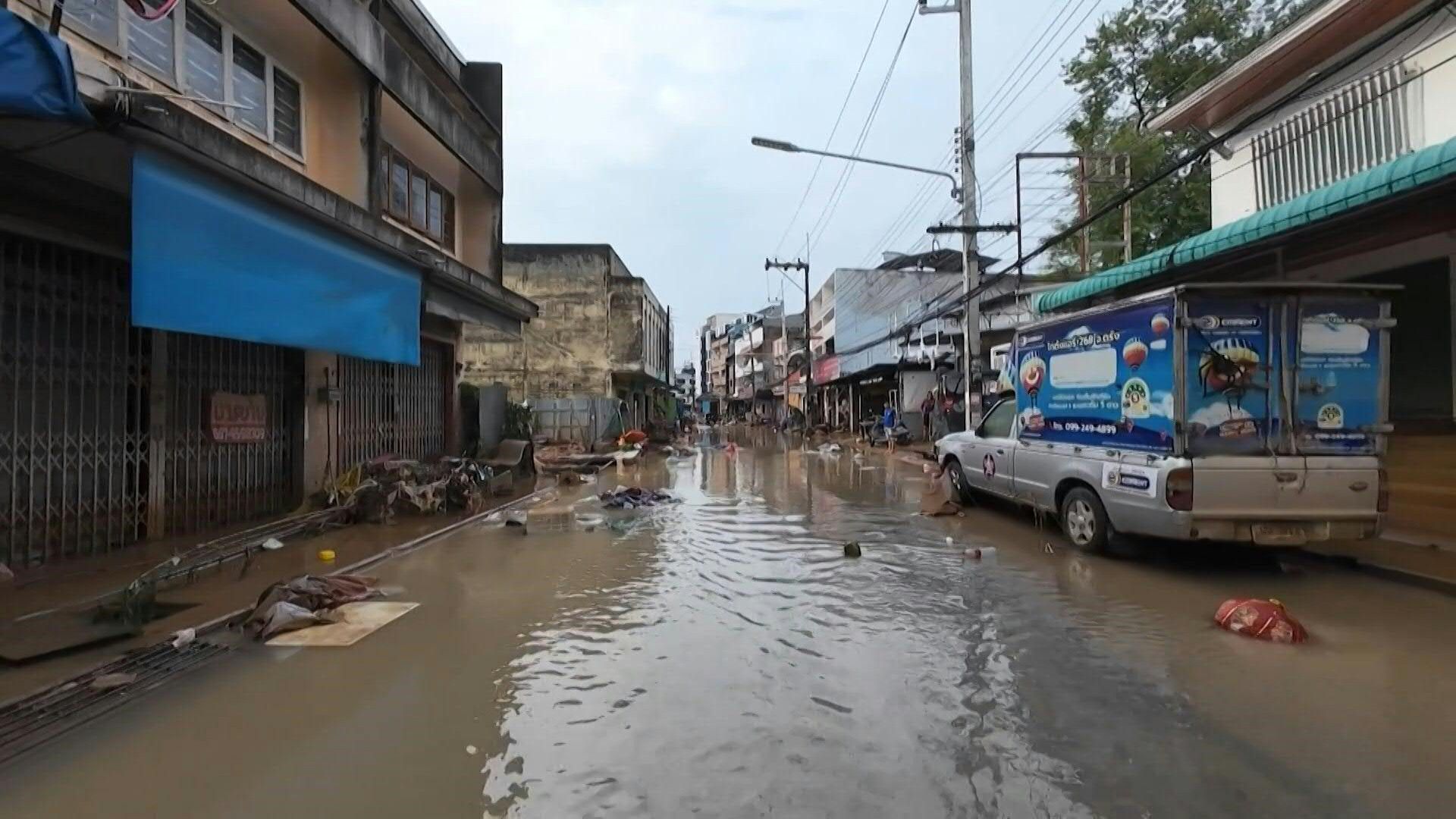 Video: Überschwemmungen und Erdrutsche: Hunderte Tote in Südostasien