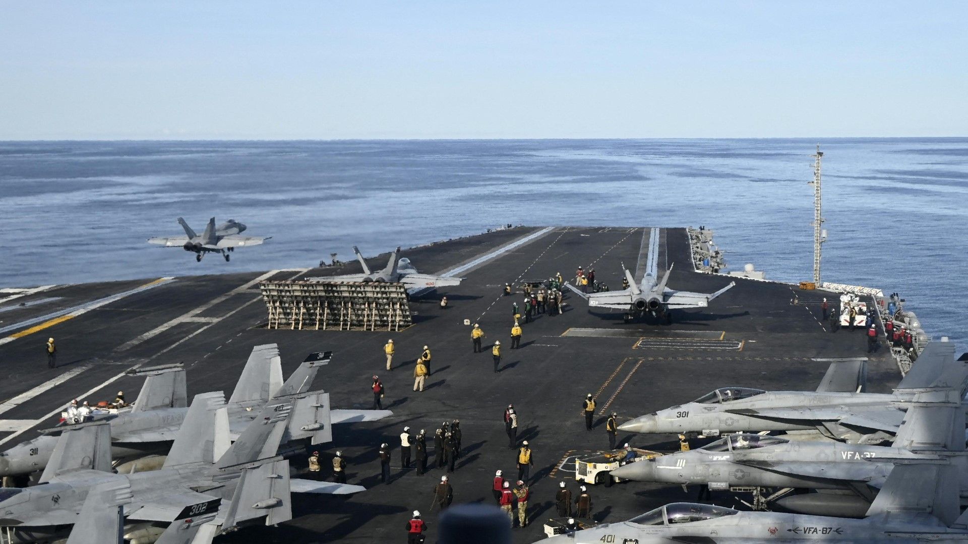 Video: "Luftraum ist geschlossen" - Trump erhöht Druck auf Venezuela