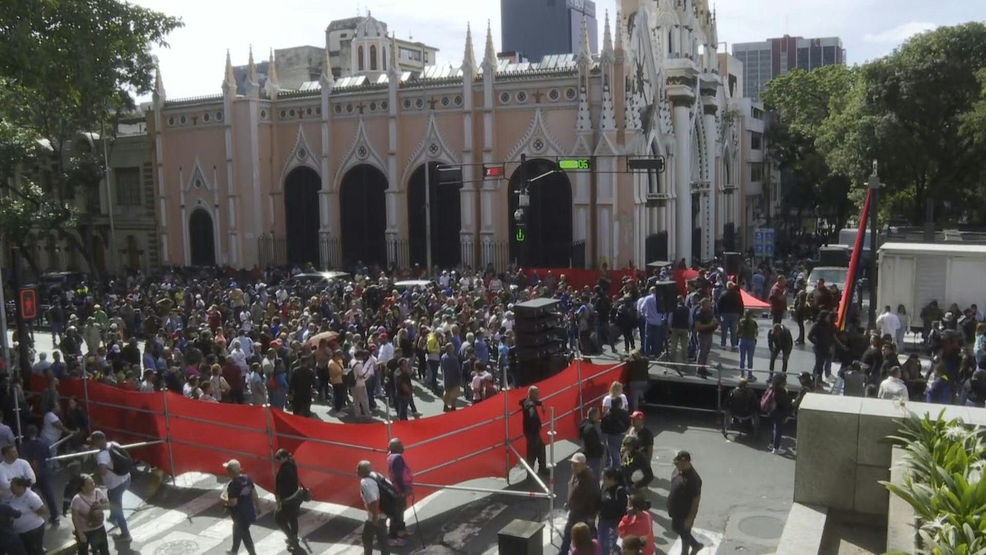 Video: Protesters as Venezuelan govt calls for demonstration to demand Maduro's release