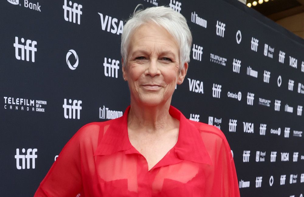 Jamie Lee Curtis regrets undergoing cosmetic surgery