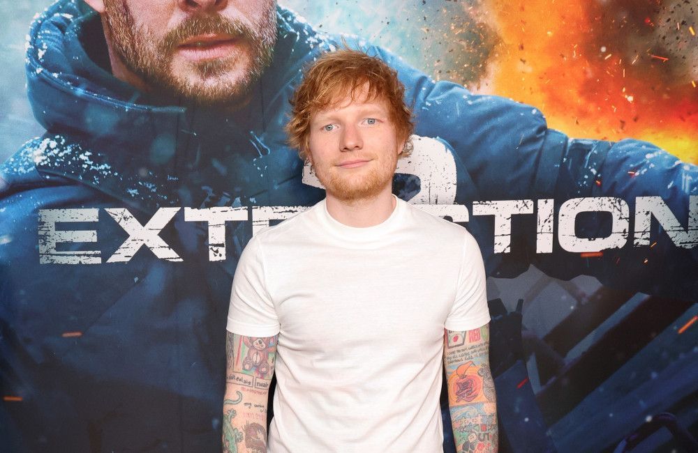 Ed Sheeran verrät, warum er seine Kinder von der Öffentlichkeit fernhält.