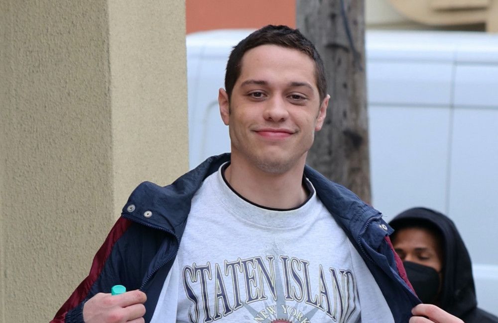 Eddie Murphy hails Pickup co-star Pete Davidson
