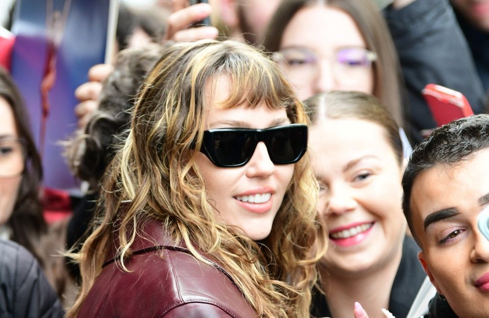 Miley Cyrus: Dolly Parton hat ihr mit Trauer geholfen
