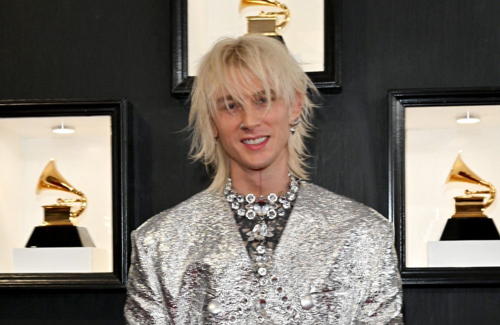 Machine Gun Kelly considers himself to be a 'representative of the broken'