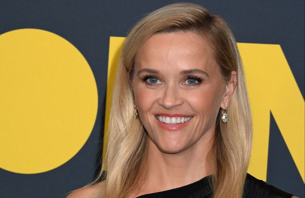 Reese Witherspoon dedicates her new novel to her parents