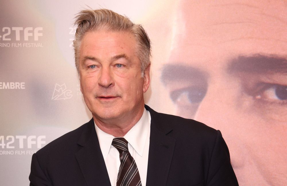 Alec and Stephen Baldwin avoid serious injury after being involved in a car accident