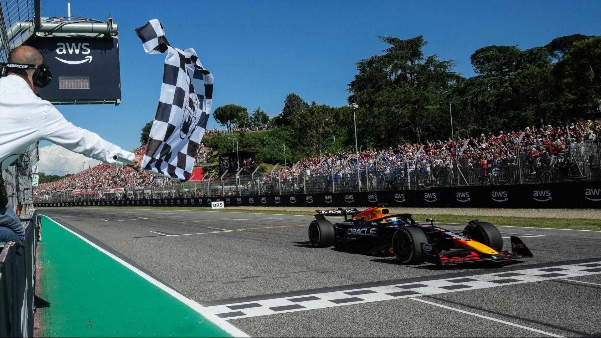 Verstappen schlägt zurück: Sieg für den Weltmeister in Imola