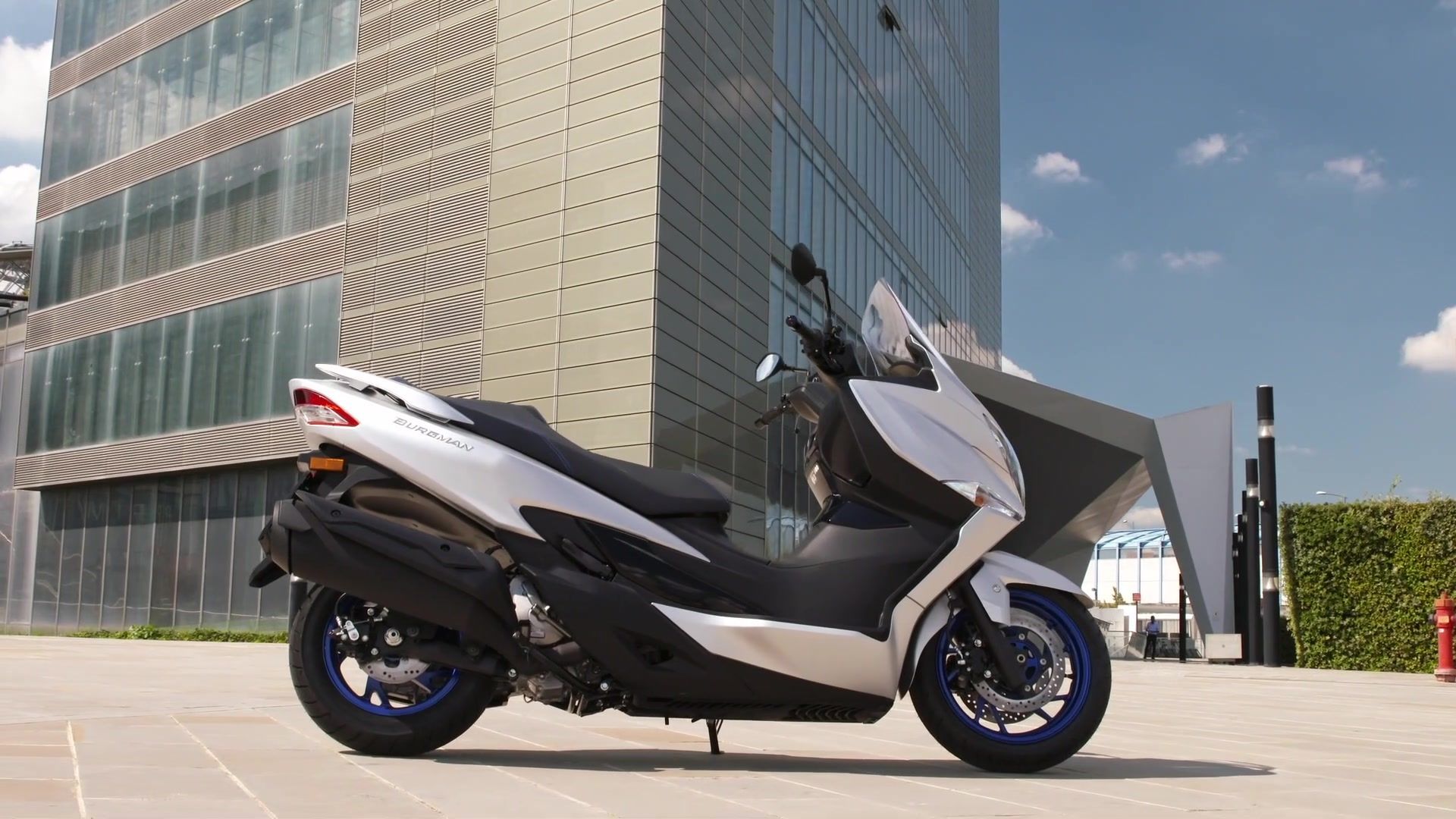 2022 SUZUKI BURGMAN 400 Exterior Design