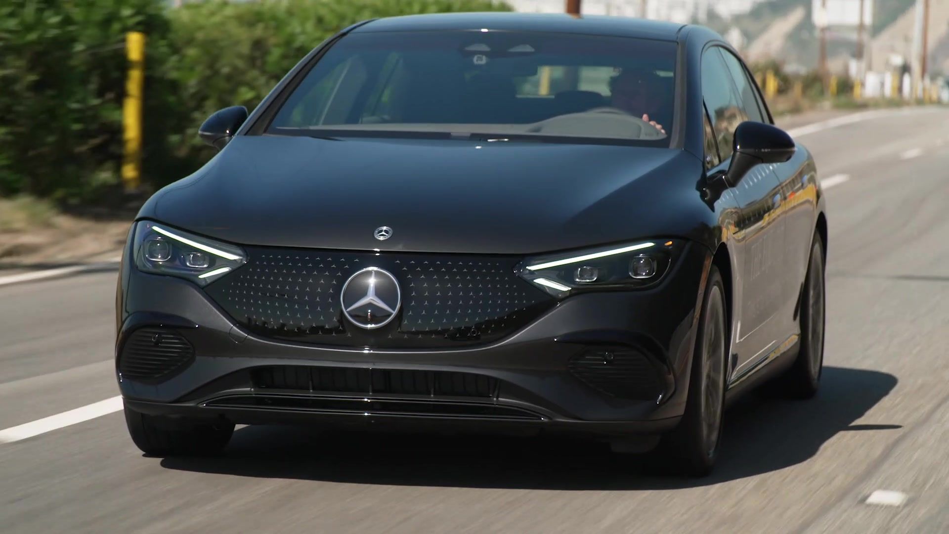 The new MercedesBenz EQE 350 in Graphite grey Driving Video