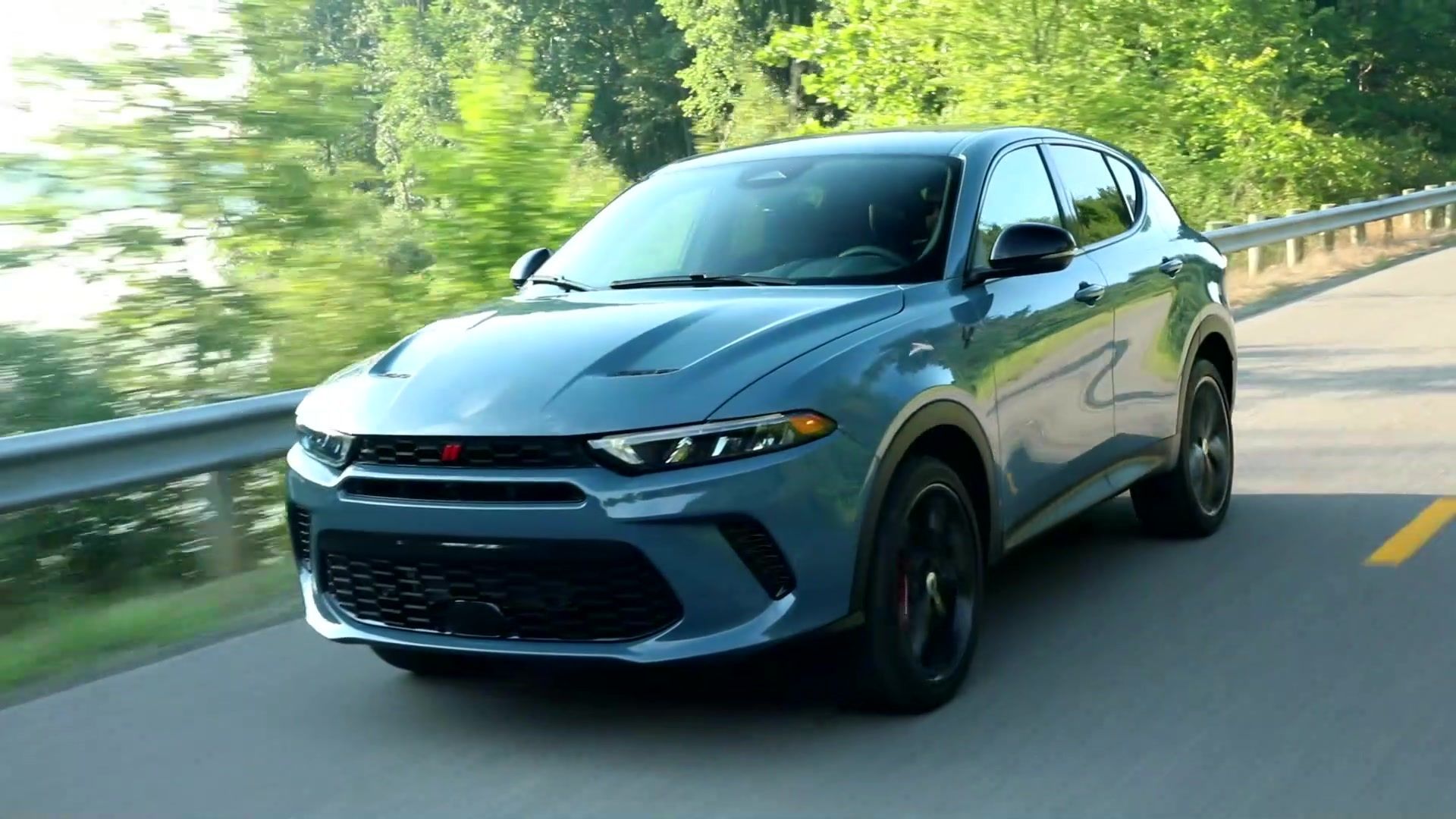 All-new 2023 Dodge Hornet GT Driving Video
