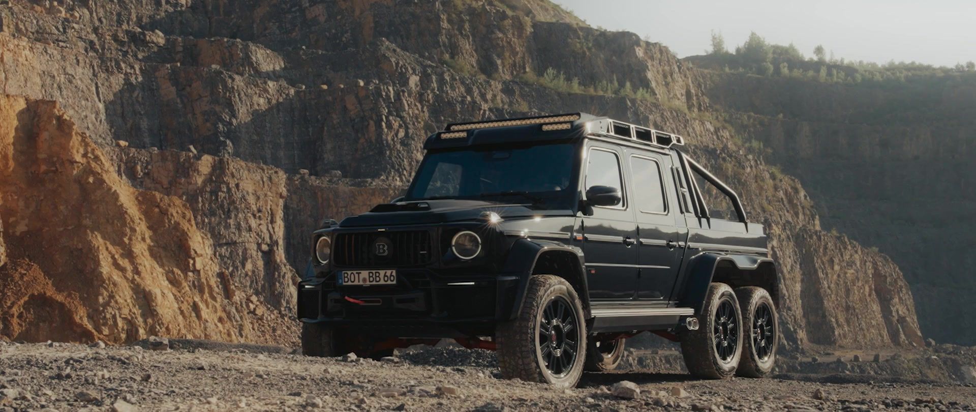 BRABUS XLP 800 6x6 ADVENTURE - The new high-end six-wheel pickup based on the current Mercedes G-Class of the W 465 series