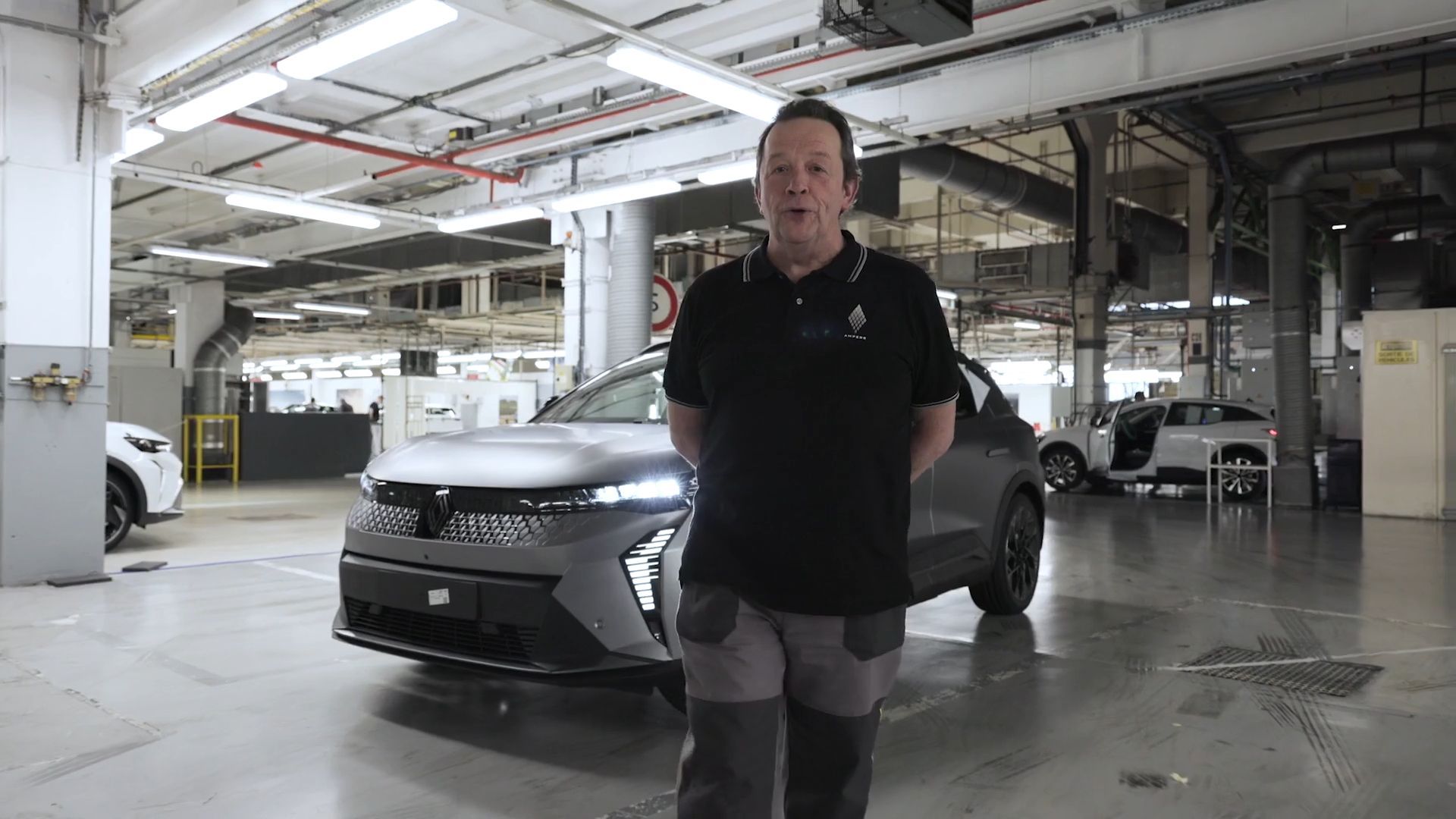 Story Renault - De Mégane Scénic à Scénic E-Tech electric, cinq générations nées à Douai