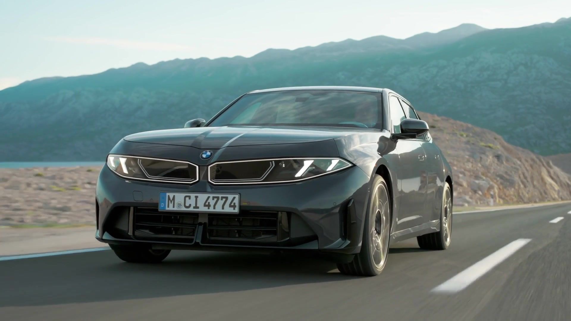 The new BMW 320 in Polarized Grey Driving Video