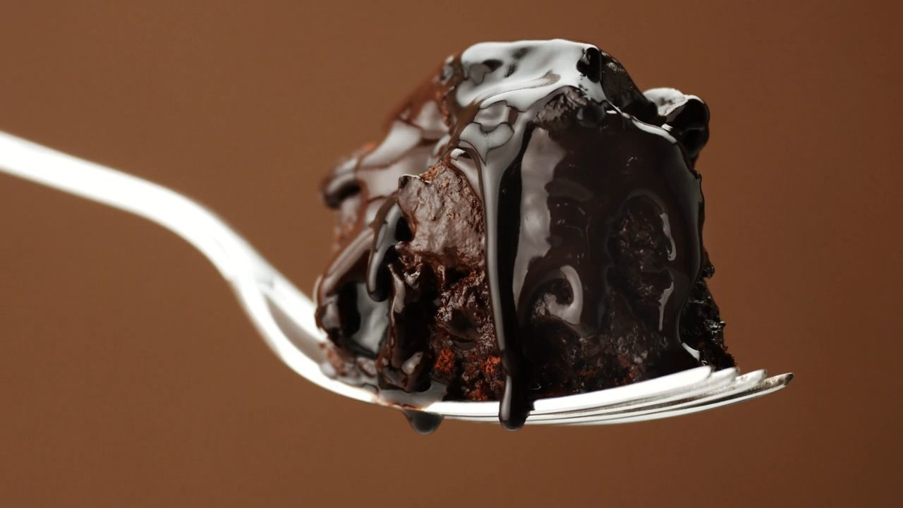 Rezept: Saftiger Schokoladenkuchen mit geheimer Zutat