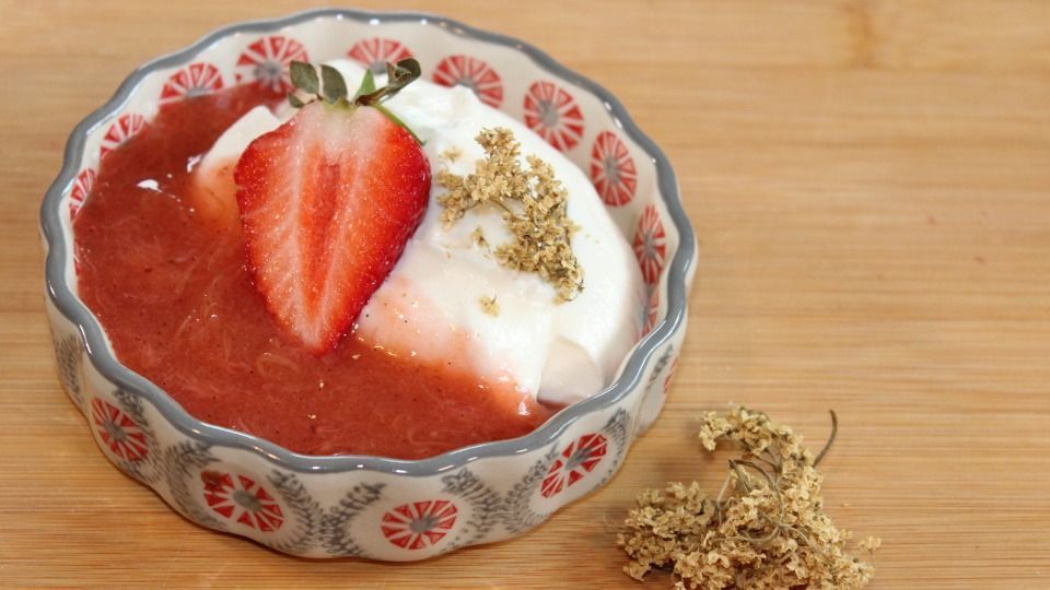 Elderflower Mousse: Creamy Dessert That Anyone Can Make