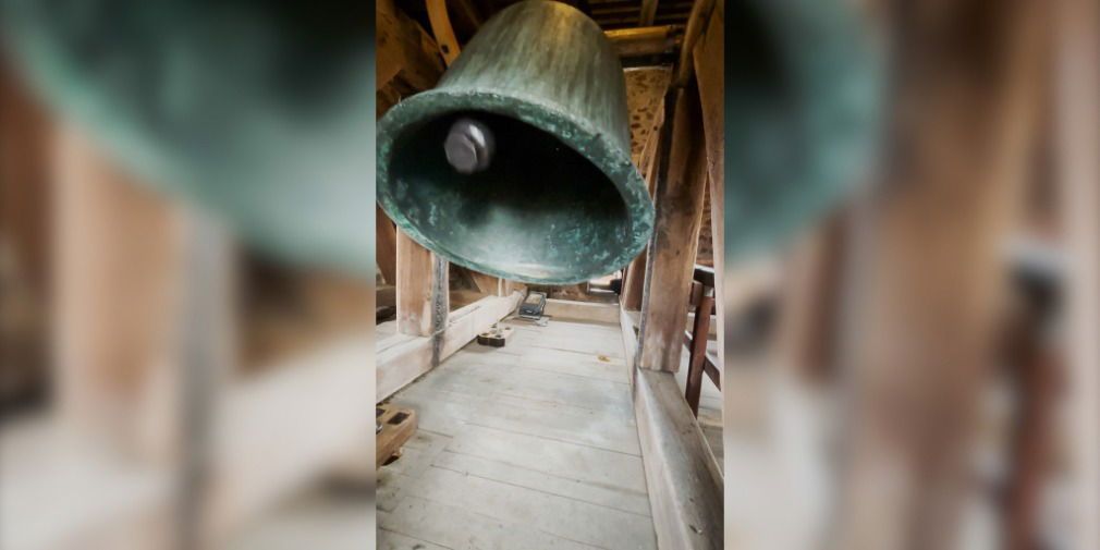 Video: Gänsehaut pur: Die restaurierte Lullusglocke läutet jetzt noch schöner