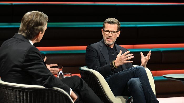 "Pas de podium" pour l'AfD ? Chez Lanz, zu Guttenberg explique pourquoi il trouve cela fatal