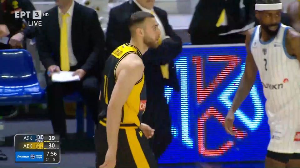 Καταιγιστική η Ένωση στο ξεκίνημα του ματς (VID)