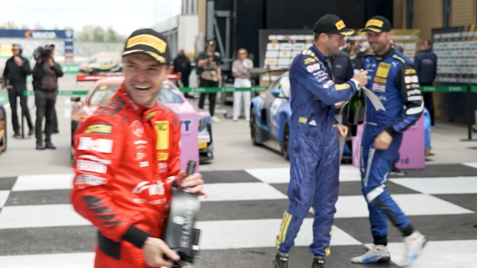 DTM: „Das klauen wir einfach“ – so feiert Lucas Auer seinen Rennsieg