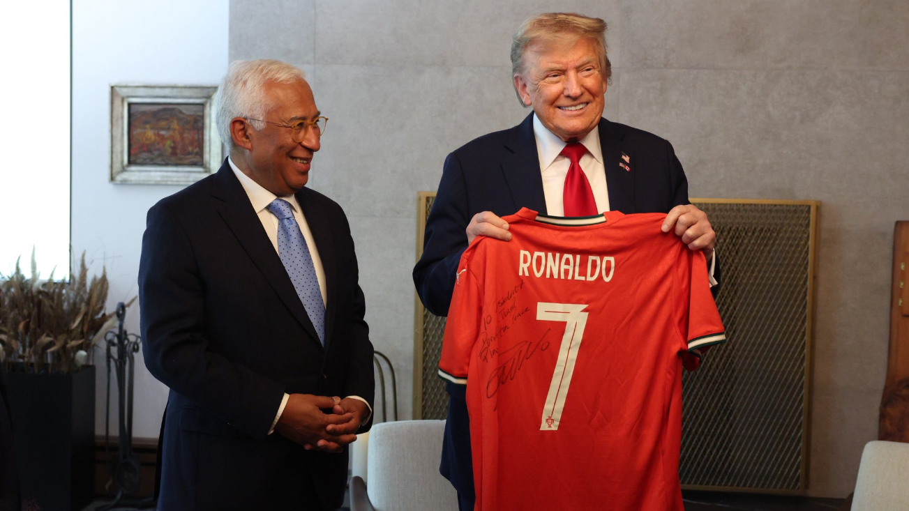 Donald Trump bekommt besonderes CR7-Geschenk