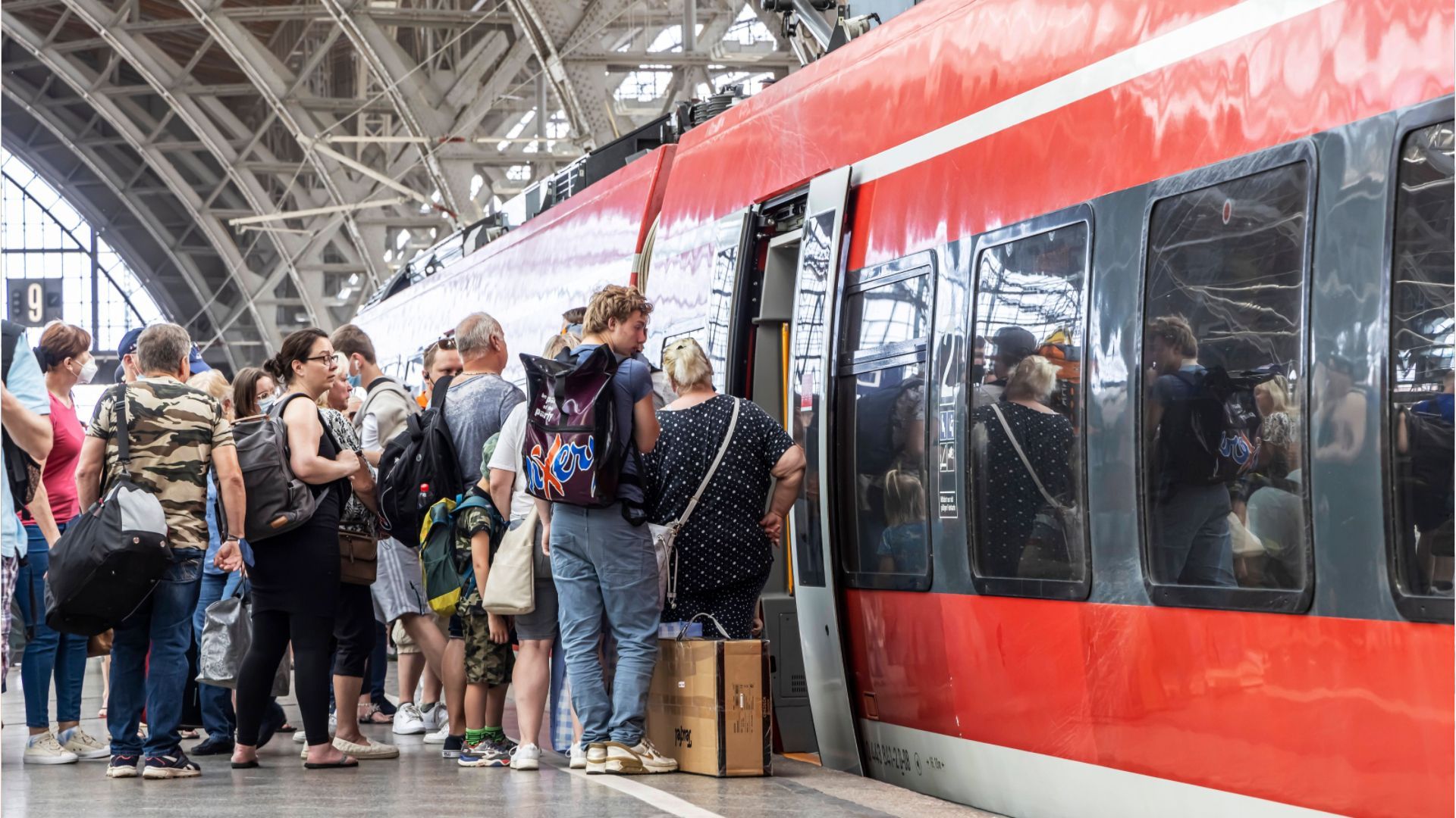 From December 11: Deutsche Bahn increases ticket prices for the Christmas season